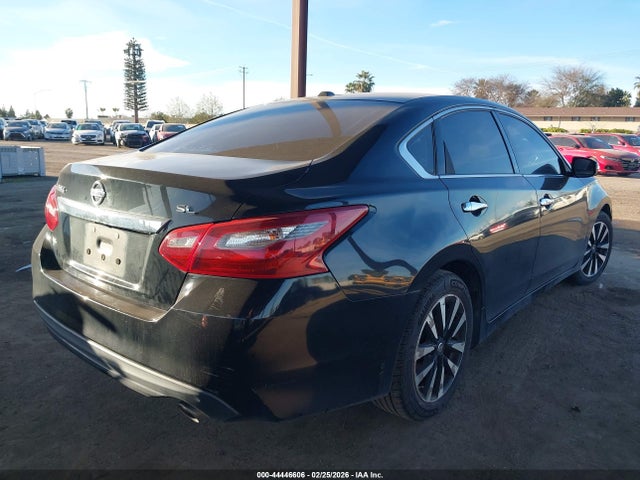 2018 NISSAN ALTIMA 1N4AL3AP2JC240309 Photo 3