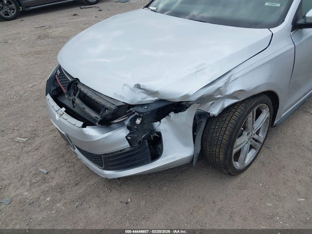 Продаж на аукціоні авто 2015 Volkswagen Jetta Gli, vin: 3VW5S7AJ2FM306913, номер лоту: 44446607