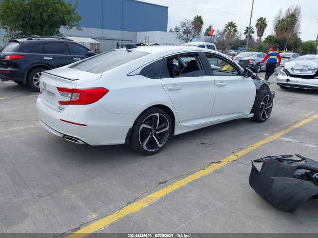 1HGCV1F4XNA070915 Honda Accord Sport Special Edition