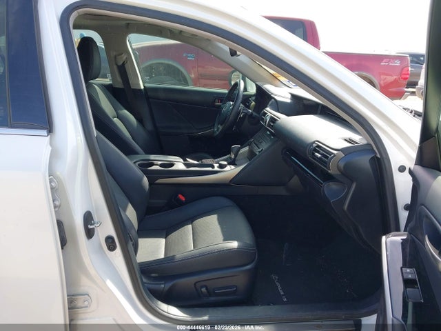Продажа на аукционе авто 2019 Lexus Is 300, vin: JTHBA1D21K5094188, номер лота: 44446619