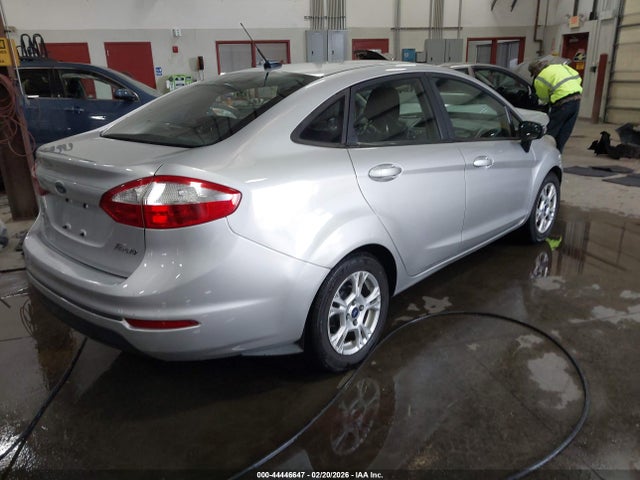 Ford FIESTA SE 2016 3FADP4BJ1GM111597 Image 4