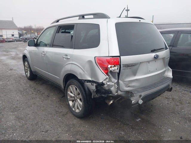 Продаж на аукціоні авто 2011 Subaru Forester 2.5x Premium, vin: JF2SHADC3BG717242, номер лоту: 44446655