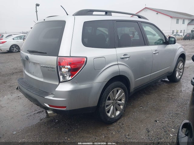 Продаж на аукціоні авто 2011 Subaru Forester 2.5x Premium, vin: JF2SHADC3BG717242, номер лоту: 44446655