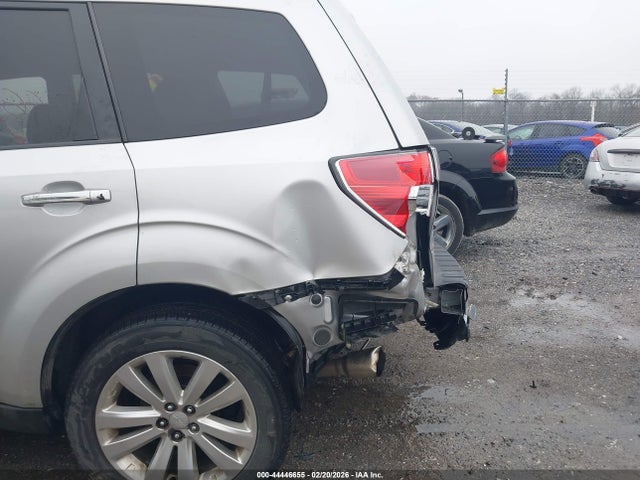Продаж на аукціоні авто 2011 Subaru Forester 2.5x Premium, vin: JF2SHADC3BG717242, номер лоту: 44446655