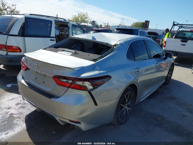 4T1G11AK5MU431591 Toyota CAMRY SE