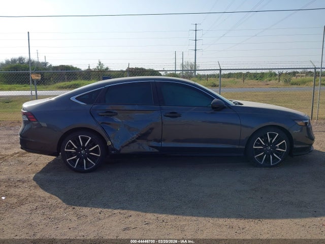 44446700 :رقم المزاد ، 1HGCY2F89PA040999 vin ، 2023 Honda Accord Hybrid Touring مزاد بيع