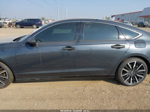 44446700 :رقم المزاد ، 1HGCY2F89PA040999 vin ، 2023 Honda Accord Hybrid Touring مزاد بيع