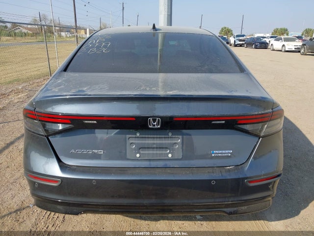 44446700 :رقم المزاد ، 1HGCY2F89PA040999 vin ، 2023 Honda Accord Hybrid Touring مزاد بيع