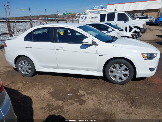 44446712 :رقم المزاد ، JA32U2FU3FU002215 vin ، 2015 Mitsubishi Lancer Es مزاد بيع
