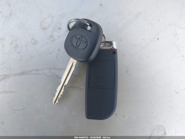 Toyota COROLLA L 2017 5YFBURHE5HP609409 Image 11