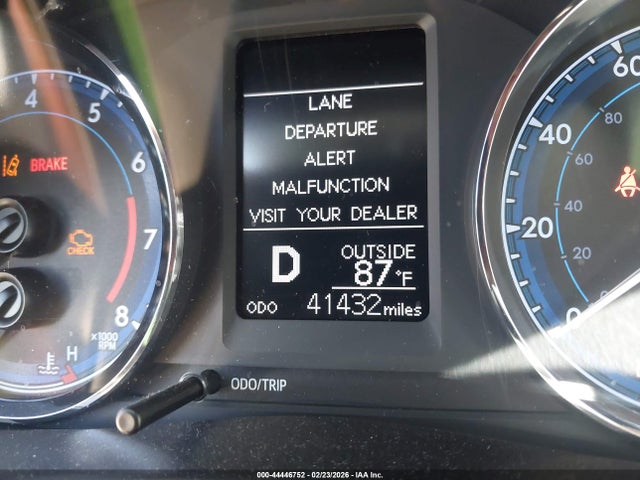Toyota COROLLA L 2017 5YFBURHE5HP609409 Image 15