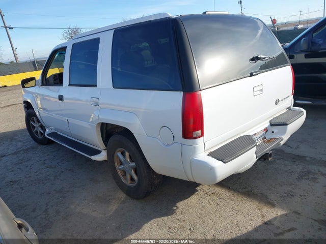 1999 CADILLAC ESCALADE 1GYEK13R5XR404637 Photo 2