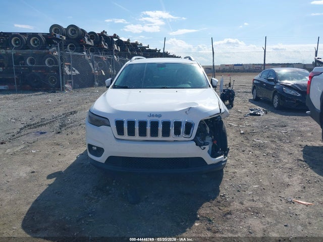 1C4PJLLB3KD184887 Jeep Cherokee Latitude Plus Fwd