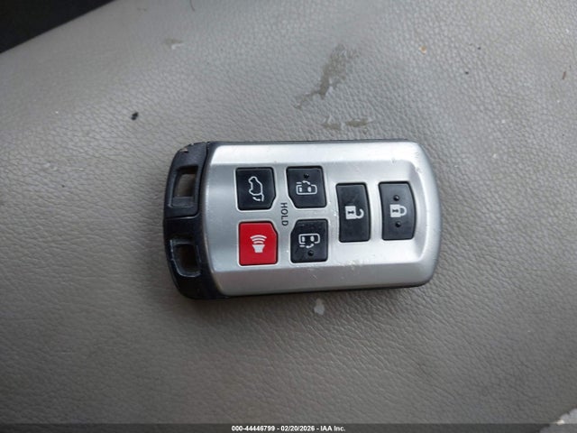 Toyota SIENNA XLE 2020 5TDDZ3DC7LS236353 Image 11