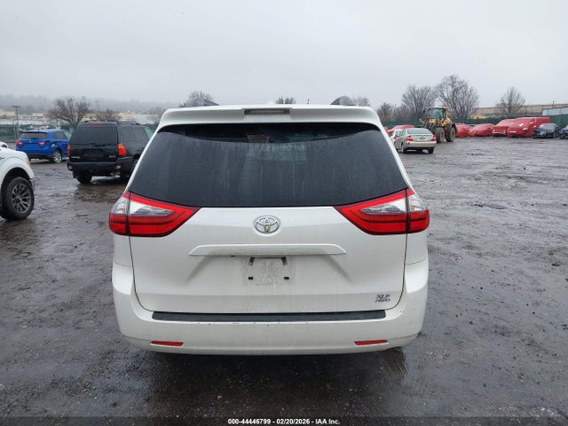 Toyota SIENNA XLE 2020 5TDDZ3DC7LS236353 Image 16