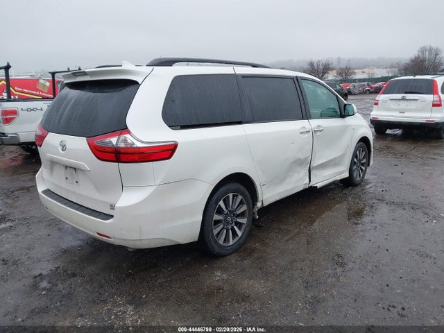 Toyota SIENNA XLE 2020 5TDDZ3DC7LS236353 Image 4