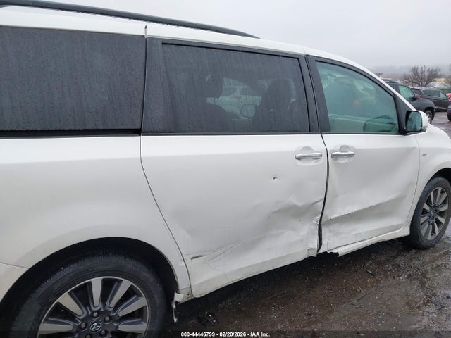 Toyota SIENNA XLE 2020 5TDDZ3DC7LS236353 Image 6