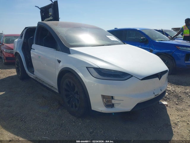 2019 TESLA MODEL X 5YJXCDE26KF185019
