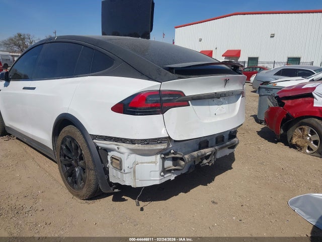 Продаж на аукціоні авто 2019 Tesla Model X 100d/75d/long Range/standard Range, vin: 5YJXCDE26KF185019, номер лоту: 44446811
