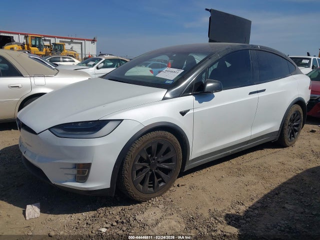 2019 TESLA MODEL X 5YJXCDE26KF185019 Photo 1