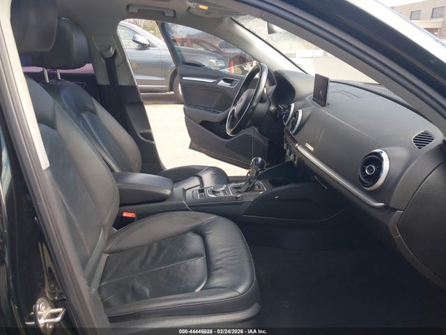 2015 AUDI A3 WAUEFGFF0F1133043 Photo 4