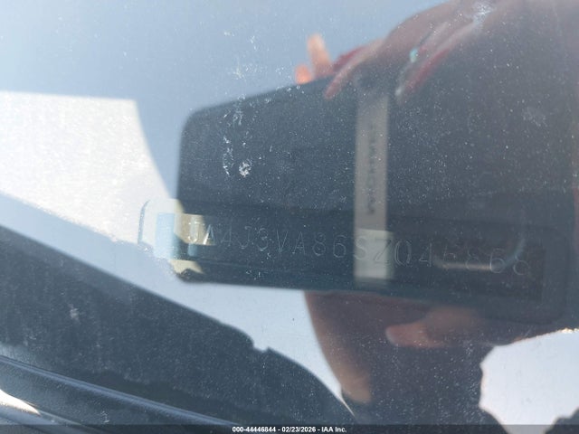 2025 MITSUBISHI OUTLANDER JA4J3VA86SZ045868 Photo 8