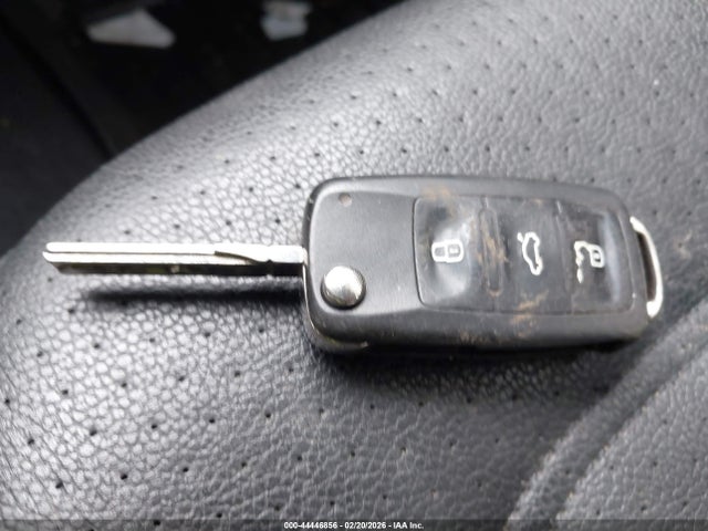 44446856 :رقم المزاد ، 1VWBN7A3XEC071396 vin ، 2014 Volkswagen Passat 2.0l Tdi Se مزاد بيع