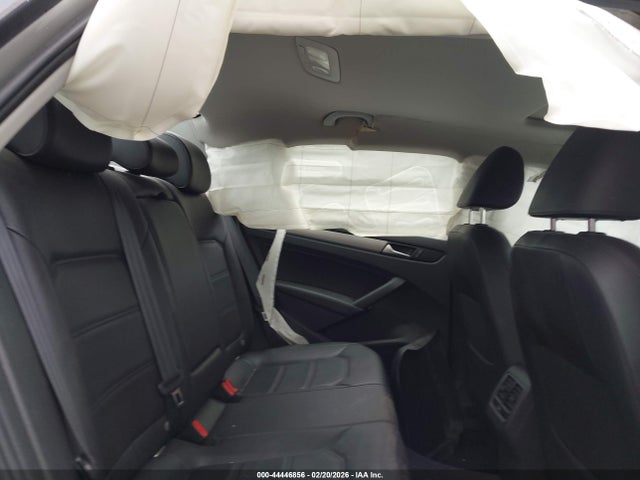 44446856 :رقم المزاد ، 1VWBN7A3XEC071396 vin ، 2014 Volkswagen Passat 2.0l Tdi Se مزاد بيع