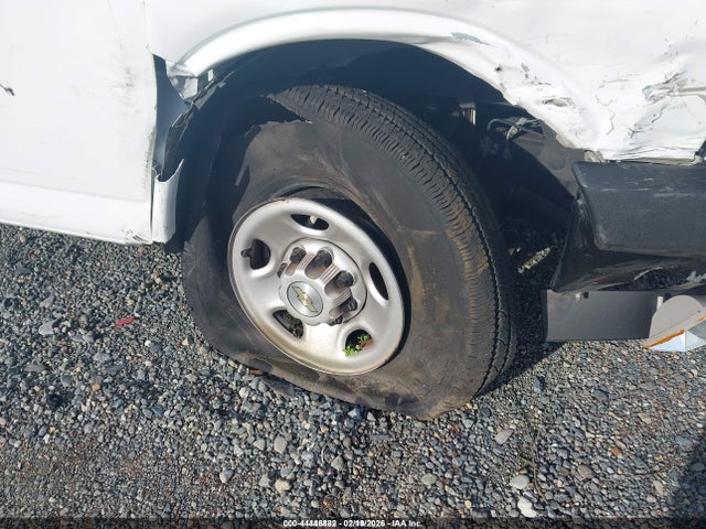 1GCWGAFP1P1106543 Chevrolet Express Cargo Rwd 2500 Regular Wheelbase Wt