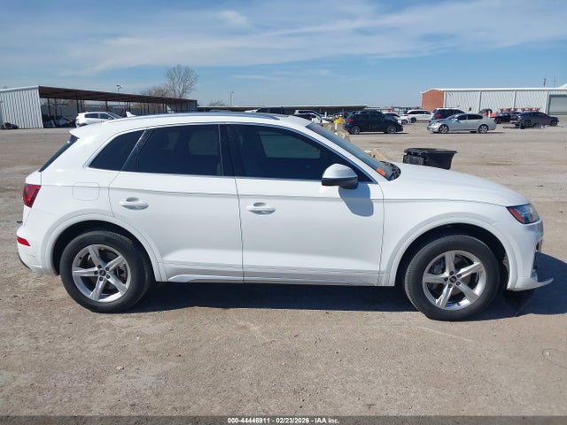 Продаж на аукціоні авто 2021 Audi Q5 Premium 45 Tfsi Quattro S Tronic, vin: WA1AAAFY5M2116531, номер лоту: 44446911