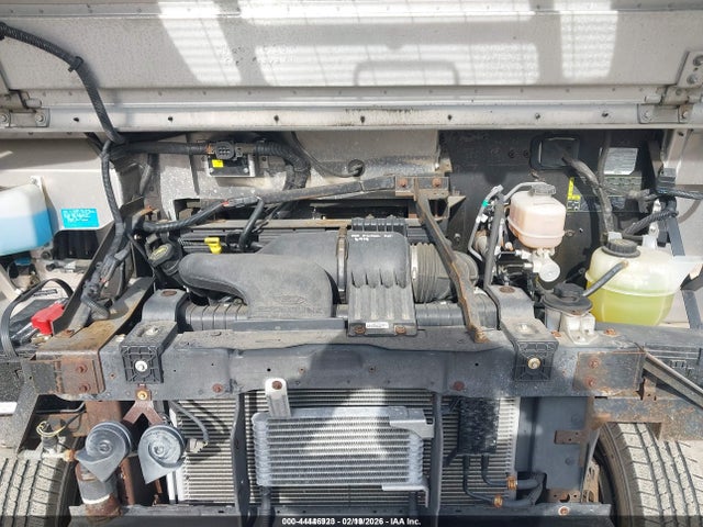 1FC3E3KL2GDC12747 Ford E-350 Stripped