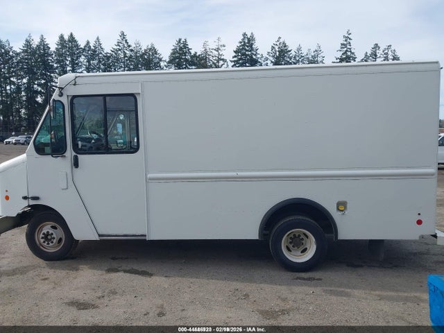 1FC3E3KL2GDC12747 Ford E-350 Stripped