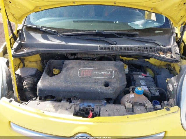 2014 FIAT 500L ZFBCFADH7EZ029325 Photo 9