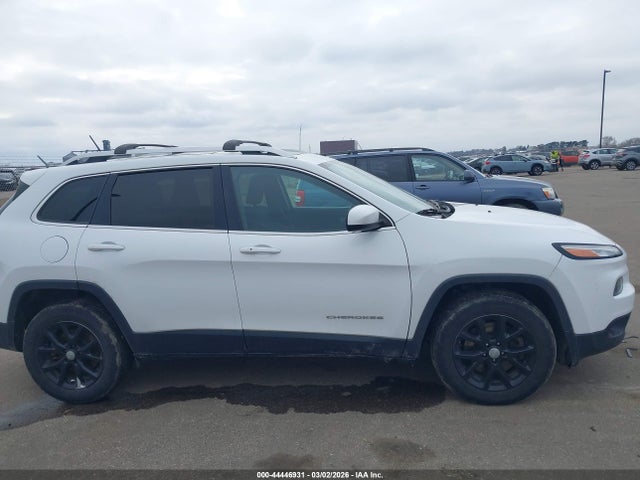 Продажа на аукционе авто 2015 Jeep Cherokee Latitude, vin: 1C4PJMCS6FW755269, номер лота: 44446931