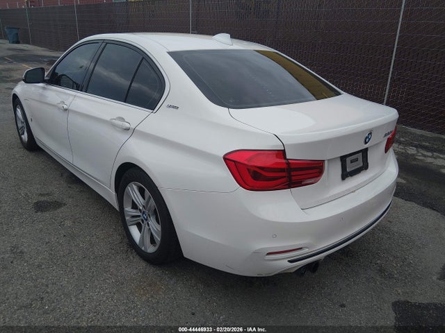 BMW 330e Iperformance 2018 WBA8E1C58JA756539 Image 3