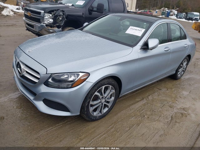 44446941 :رقم المزاد ، WDDWF4KB0HR214742 vin ، 2017 Mercedes-benz C 300 4matic مزاد بيع