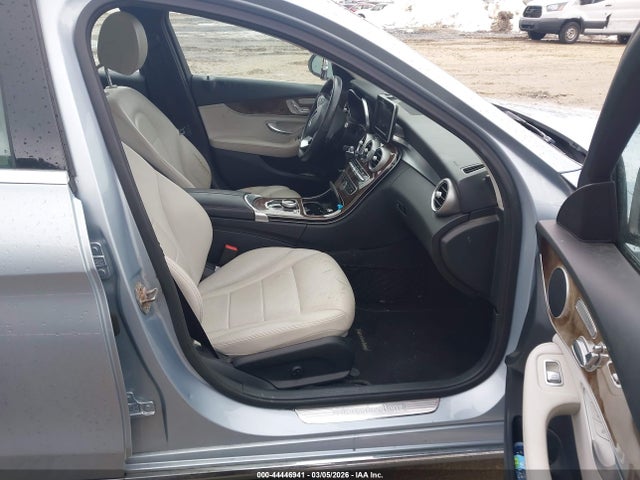 44446941 :رقم المزاد ، WDDWF4KB0HR214742 vin ، 2017 Mercedes-benz C 300 4matic مزاد بيع