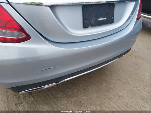 44446941 :رقم المزاد ، WDDWF4KB0HR214742 vin ، 2017 Mercedes-benz C 300 4matic مزاد بيع