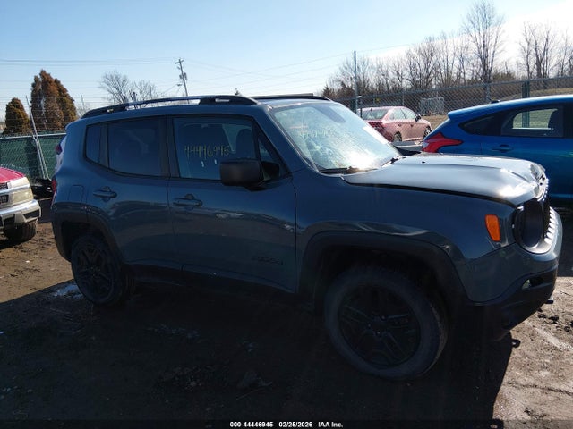 2018 Jeep Renegade Upland Edition 4x4 მანქანა იყიდება აუქციონზე, vin: ZACCJBAB6JPH25684, აუქციონის ნომერი: 44446945
