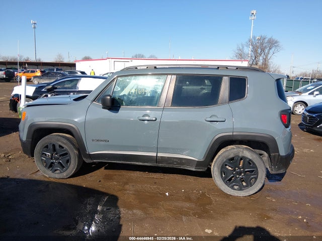 2018 Jeep Renegade Upland Edition 4x4 მანქანა იყიდება აუქციონზე, vin: ZACCJBAB6JPH25684, აუქციონის ნომერი: 44446945