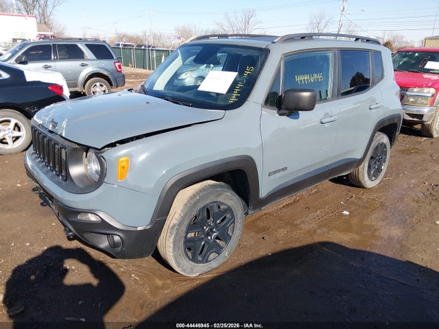 2018 Jeep Renegade Upland Edition 4x4 მანქანა იყიდება აუქციონზე, vin: ZACCJBAB6JPH25684, აუქციონის ნომერი: 44446945