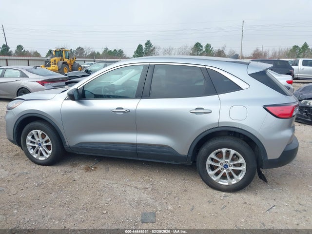 1FMCU9G6XNUB30539 Ford ESCAPE SE