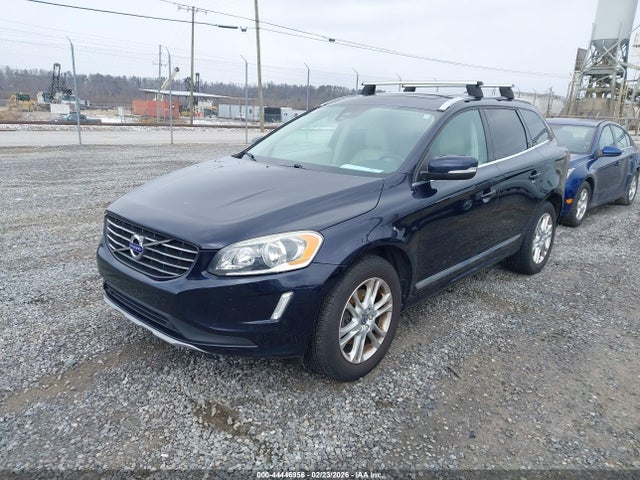 2016 VOLVO XC60 YV4612RK4G2791734 Photo 1