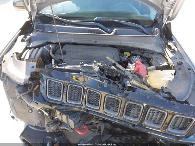44446987 :رقم المزاد ، 3C4NJDDB8LT163587 vin ، 2020 Jeep Compass Trailhawk 4x4 مزاد بيع