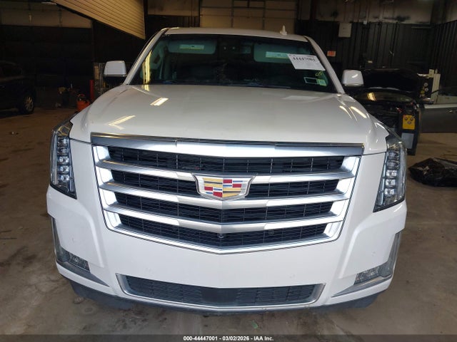 Продажа на аукционе авто 2016 Cadillac Escalade Premium Collection, vin: 1GYS4CKJ3GR406472, номер лота: 44447001