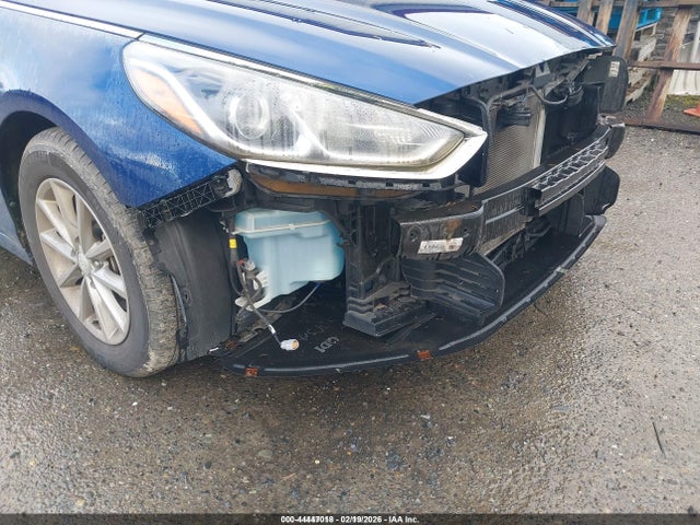 Hyundai SONATA ECO 2018 5NPE24AA2JH701285 Image 15