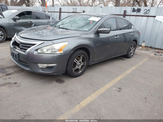 Nissan Altima 2.5 S 2014 1N4AL3AP1EN254146 Image 2