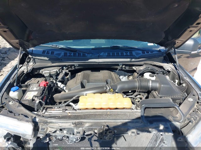 1FTEW1EG3JKE37173 Ford F-150 Xlt