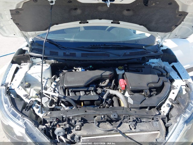 JN1BJ1CP8HW022294 Nissan Rogue Sport S