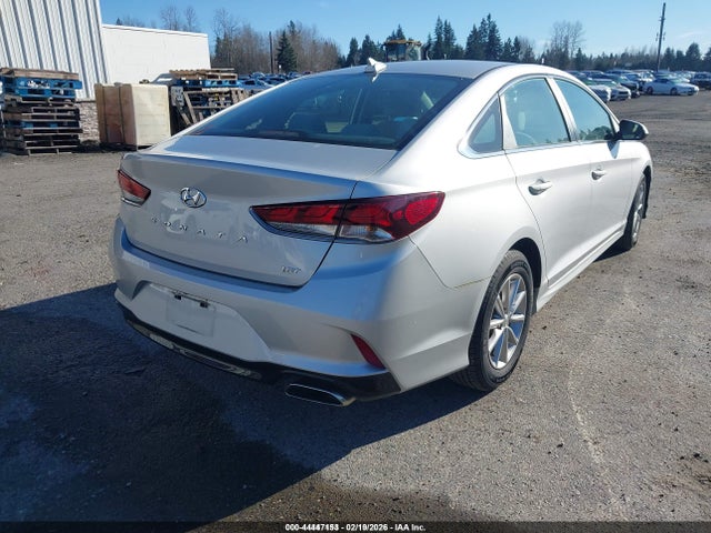 Hyundai SONATA ECO 2019 5NPE24AA8KH802249 Image 4
